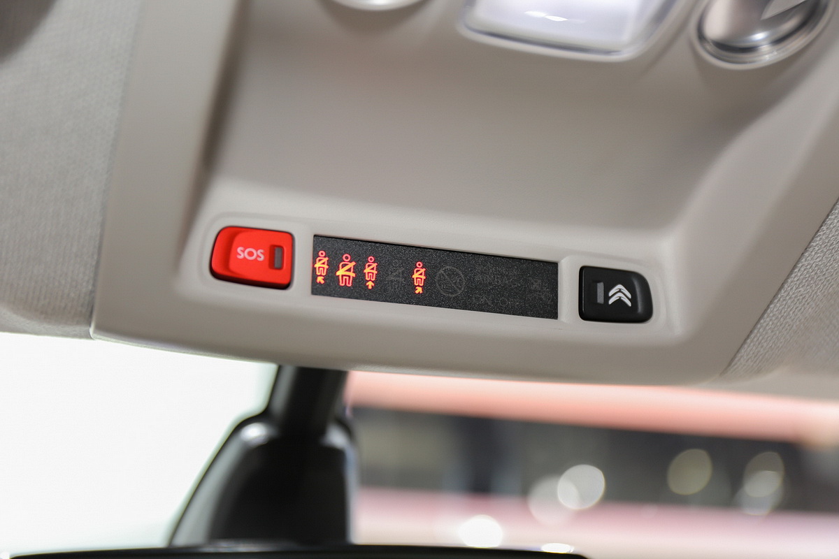 雪鐵龍C4 Cactus車展高清大圖