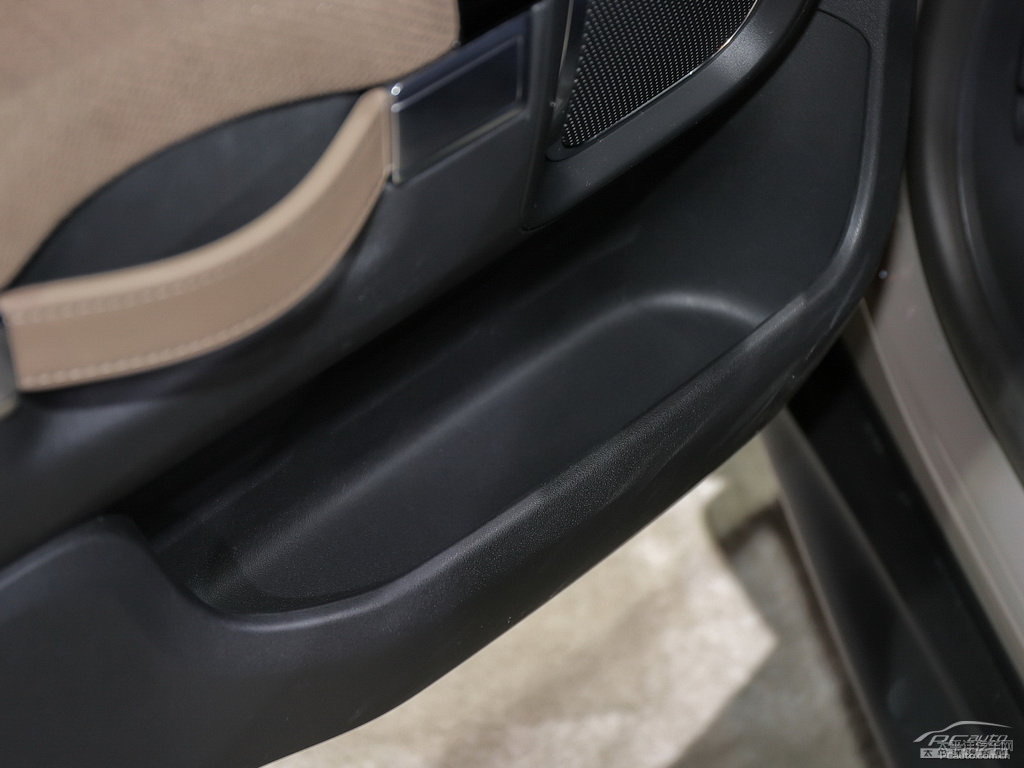 ѩFC4 Cactus(ch)ggDƬ