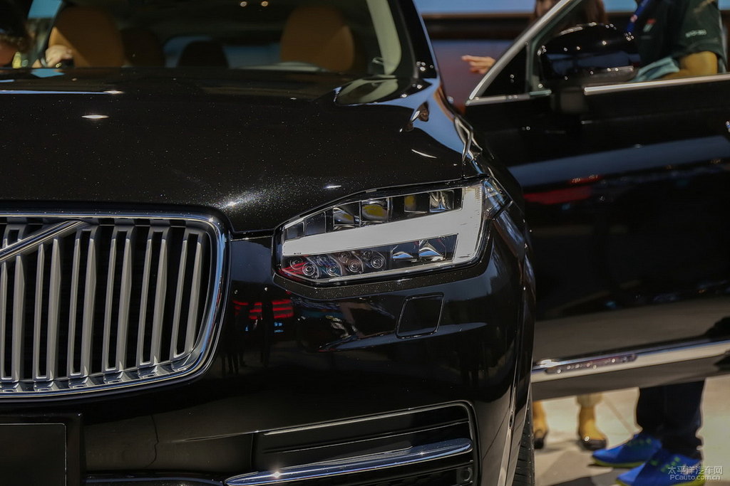 沃爾沃XC90圖片