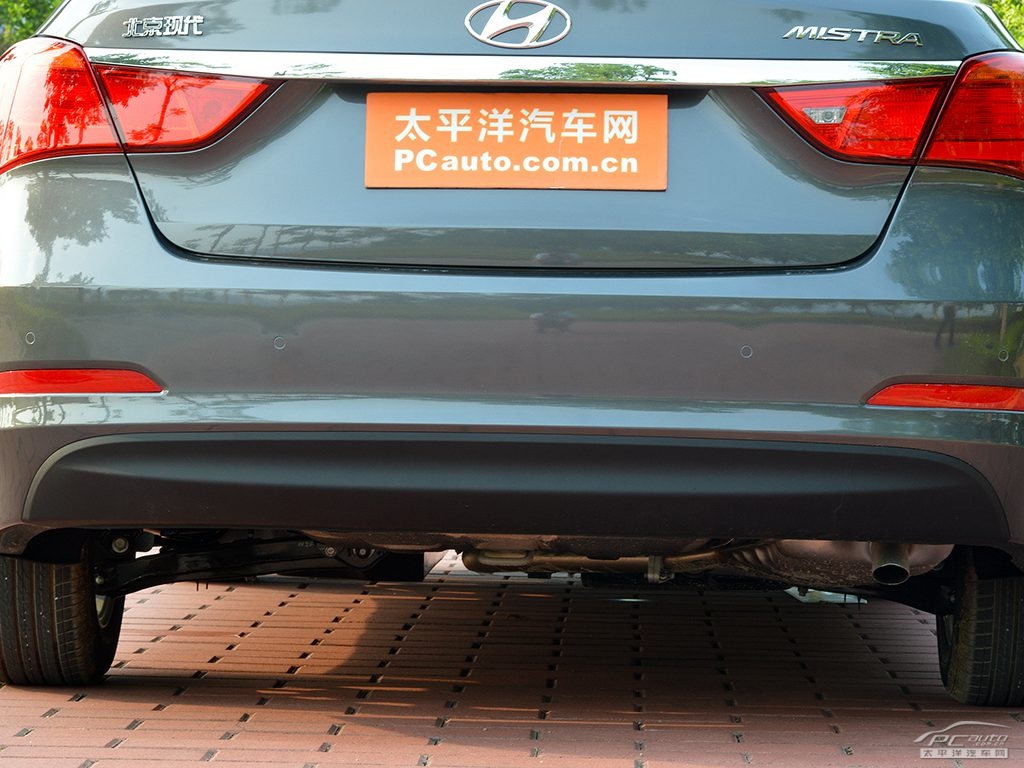 名圖外觀高清大圖