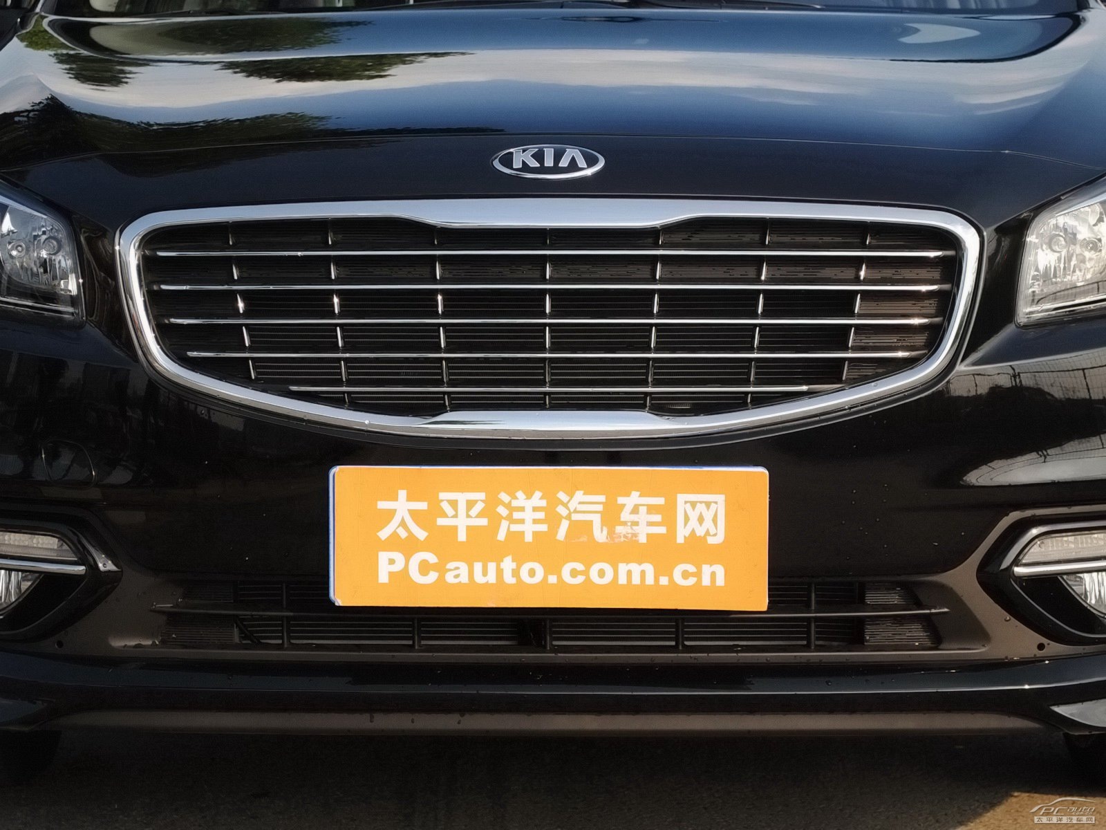 起亞K4外觀高清大圖