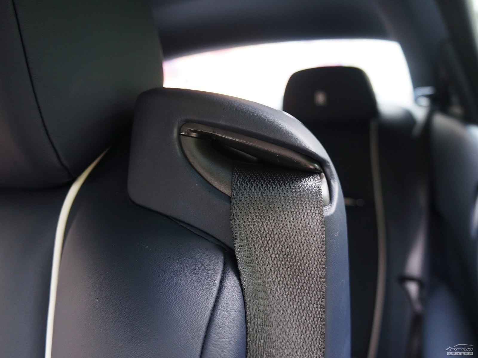 魅影內(nèi)飾高清大圖