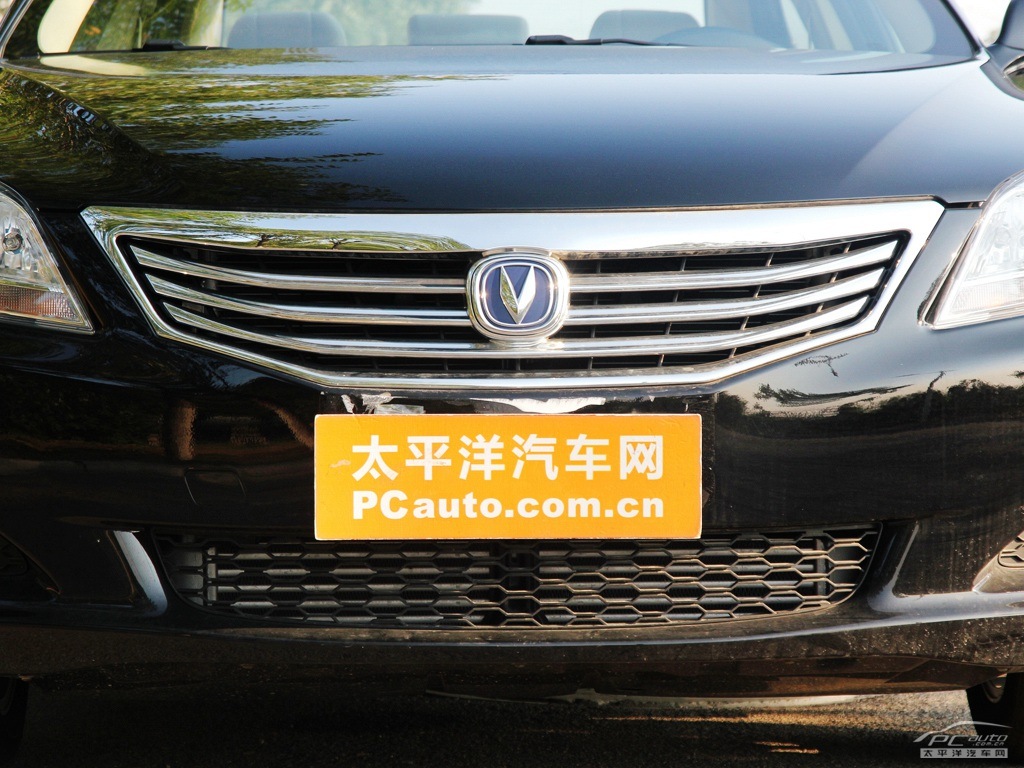 睿騁外觀高清大圖