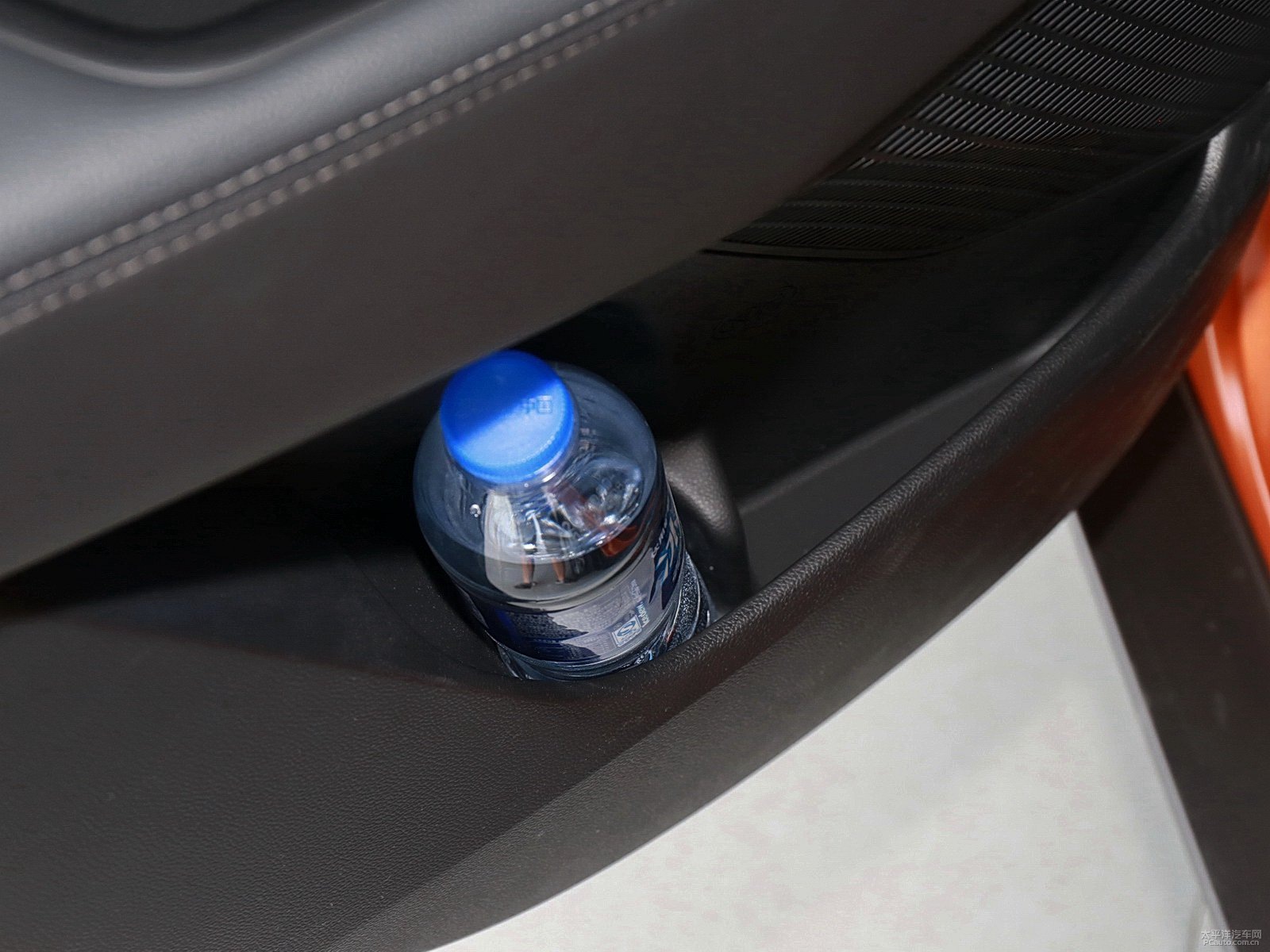 北京現(xiàn)代ix25空間高清大圖