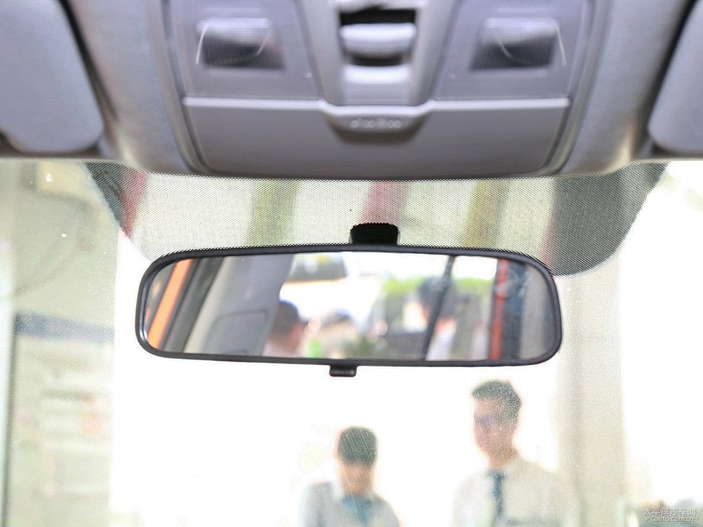 活力橙北京現(xiàn)代ix25車廂內(nèi)飾圖片