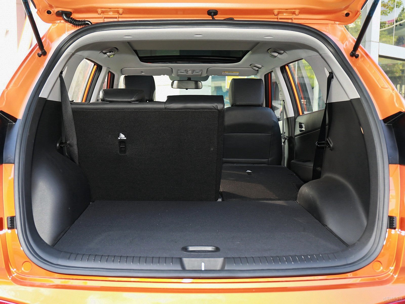 北京現(xiàn)代ix25空間高清大圖