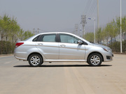 2014款 三廂 1.5L 樂(lè)天天窗版 2014款 三廂 1.5L 樂(lè)天天窗版