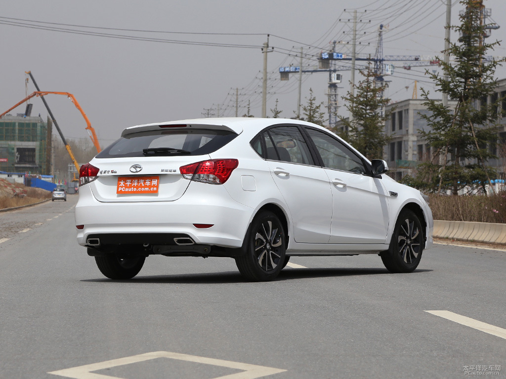 V6菱仕外觀高清大圖