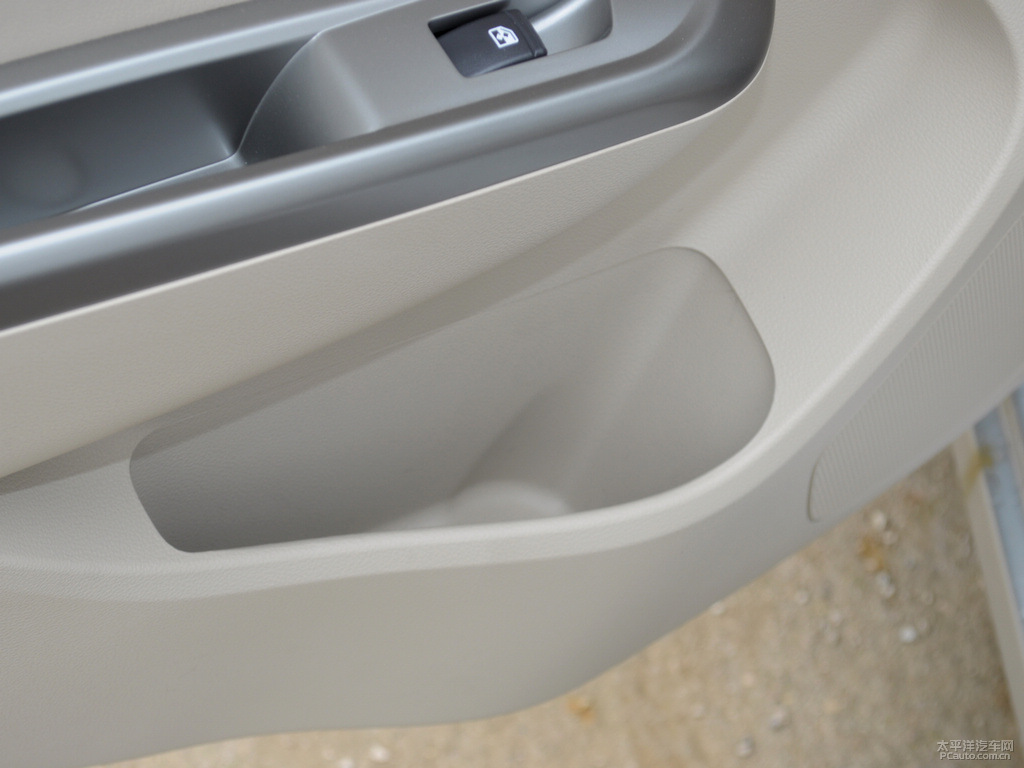 寶駿630空間高清大圖