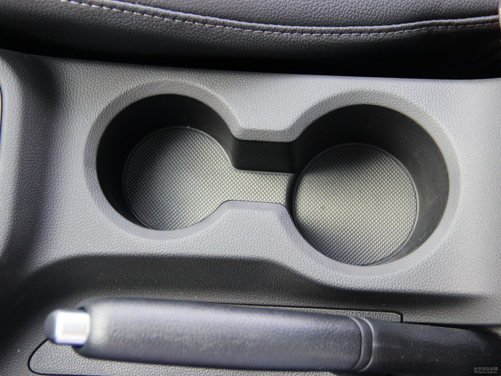 北京現(xiàn)代ix25空間高清大圖