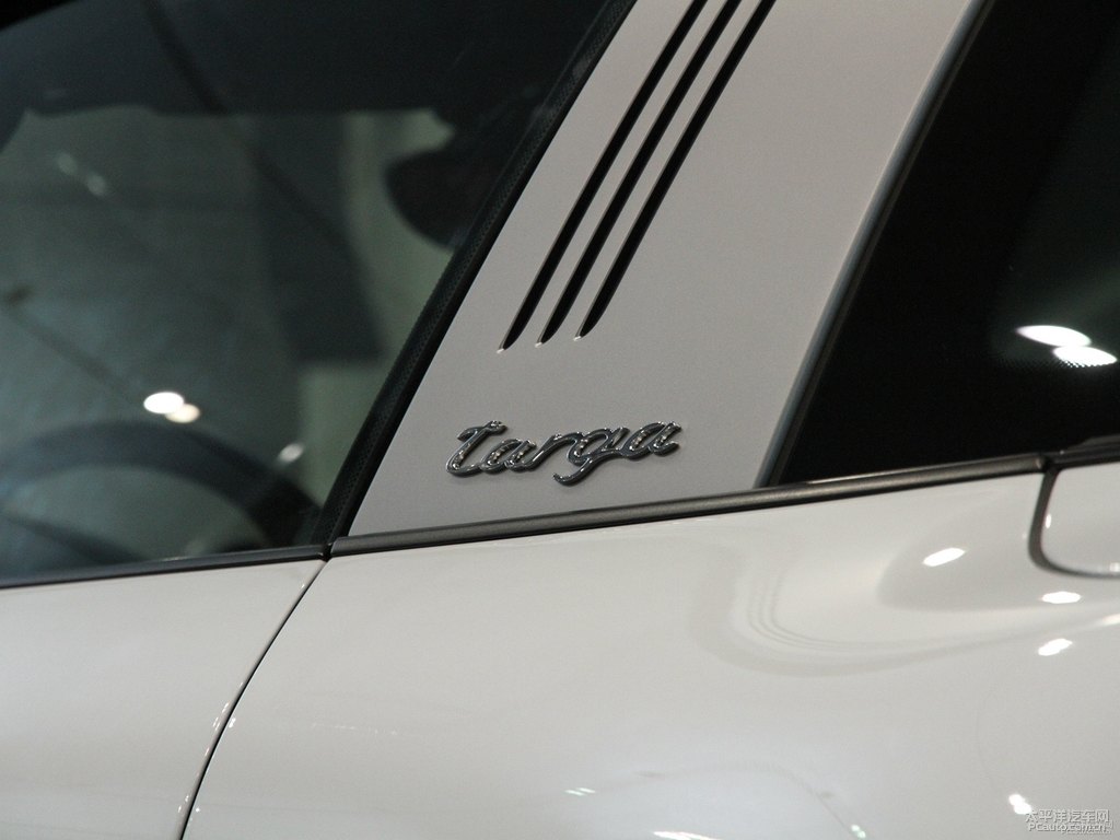 保時捷911車身外觀圖片