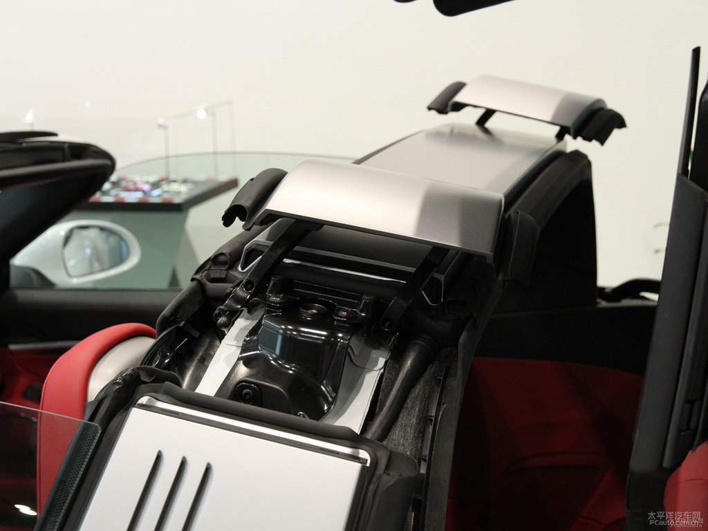 保時(shí)捷911車廂內(nèi)飾圖片