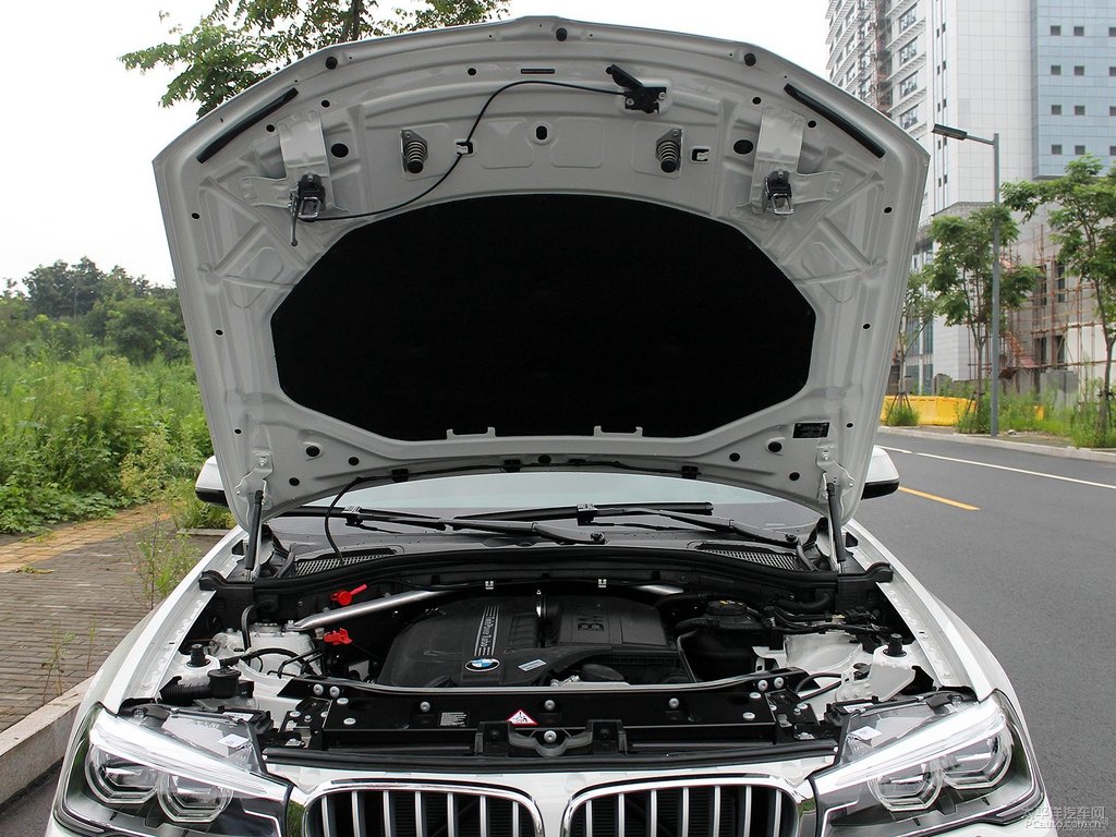 ѩɽ׌RX4l(f)(dng)C(j)(x)(ji)DƬ