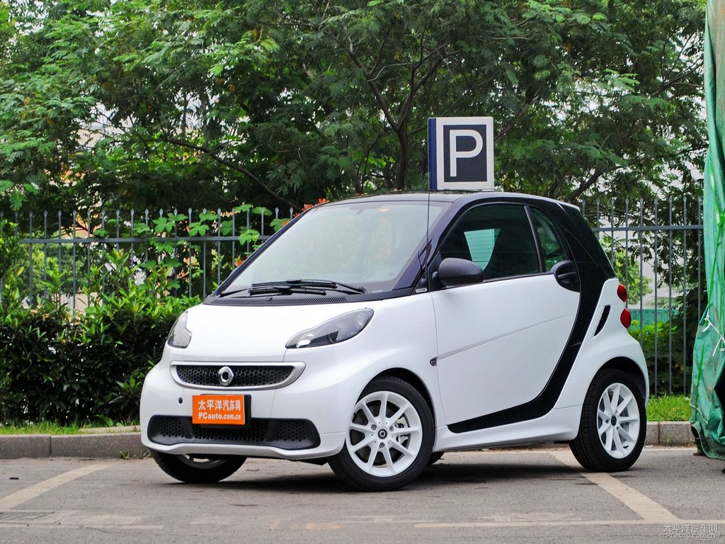 ɫsmart fortwo܇^^DƬ