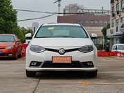 2015款 掀背 1.8T 90周年賽道冠軍版自動精英型 2015款 掀背 1.8T 90周年賽道冠軍版自動精英型