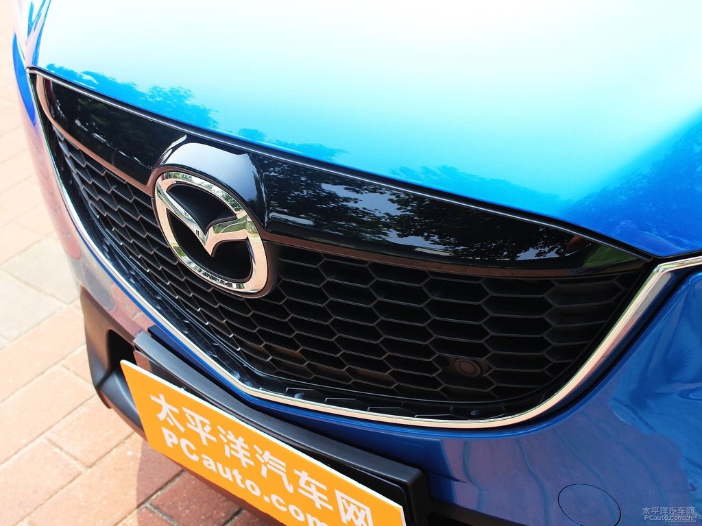 創(chuàng)馳藍馬自達CX-5車頭外觀圖片