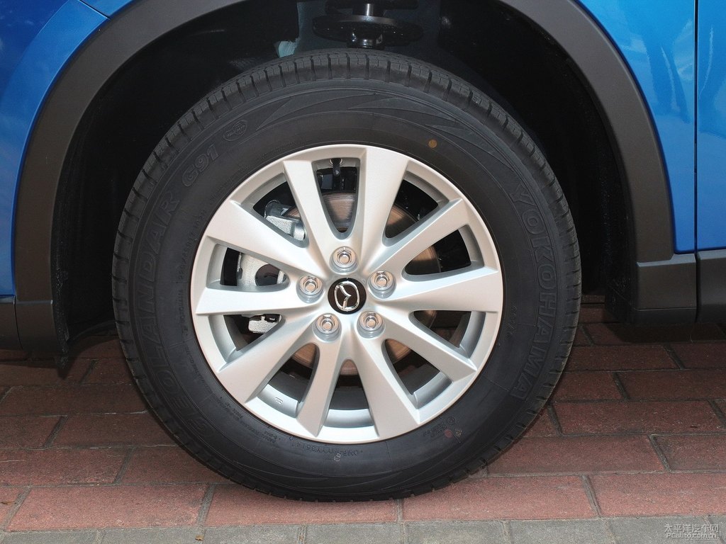 創(chuàng)馳藍(lán)馬自達(dá)CX-5車身外觀圖片