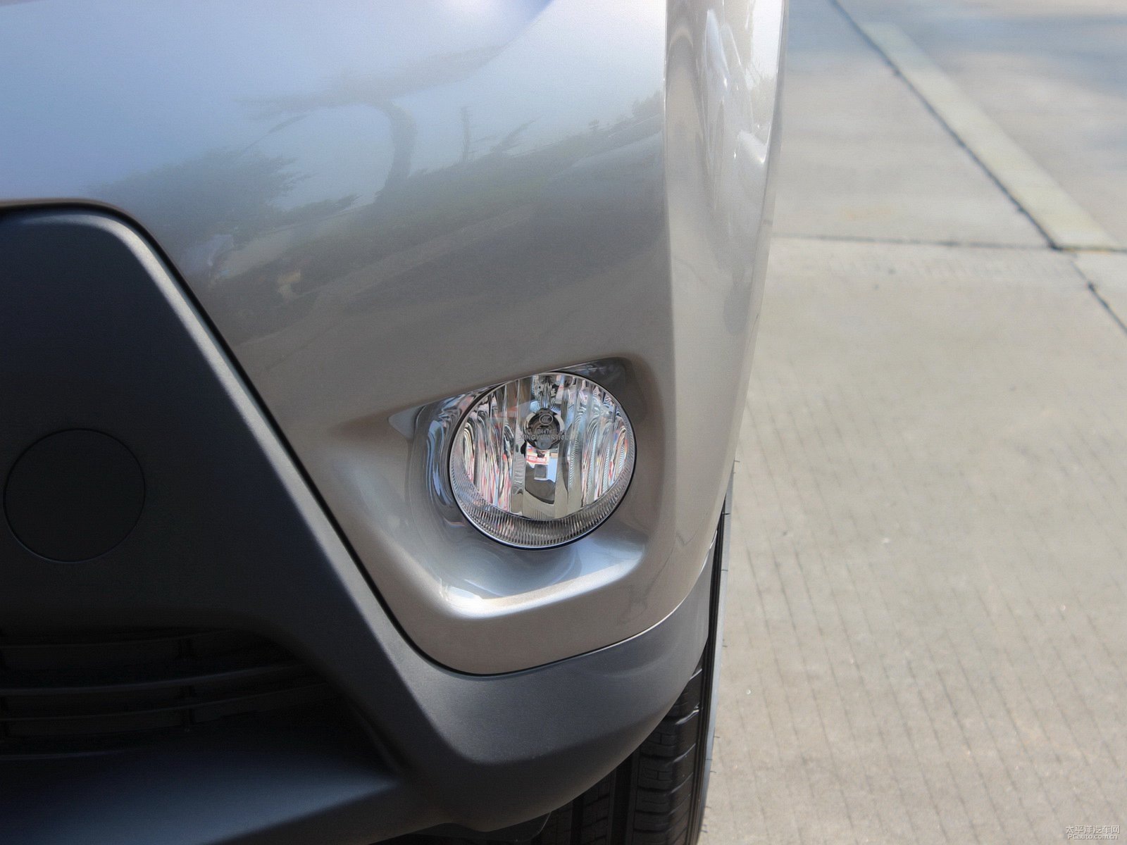 RAV4榮放外觀(guān)高清大圖