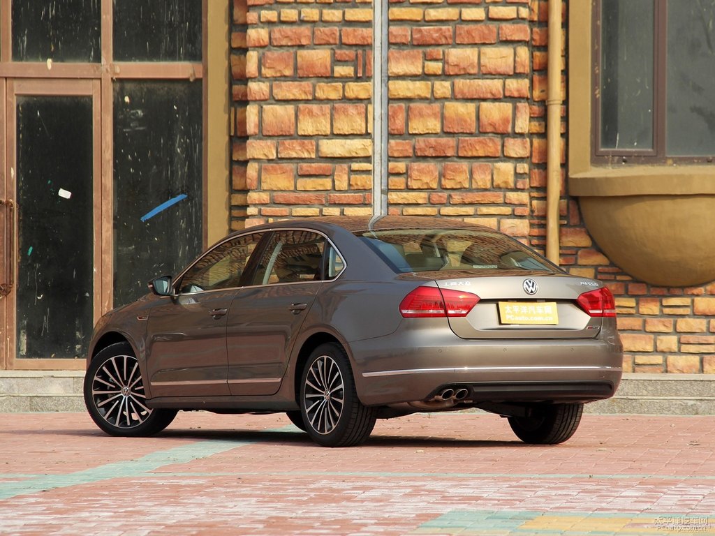 鈦金帕薩特整車外觀外觀圖片