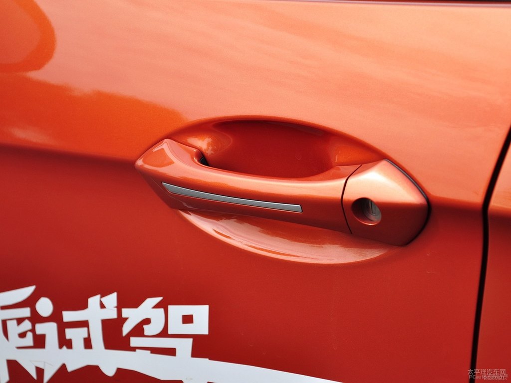 荷蘭橙傳祺GS5車身外觀圖片