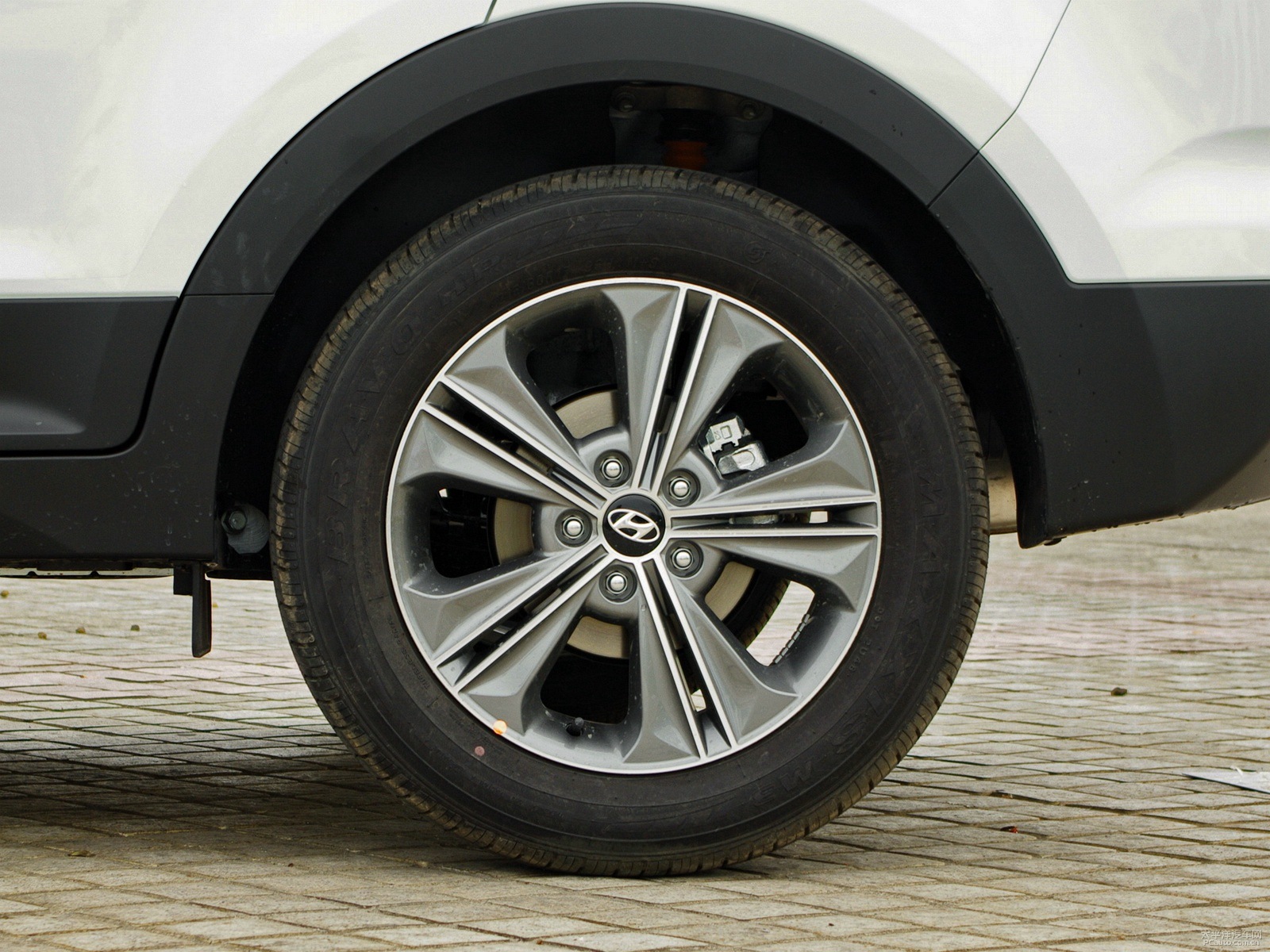 北京現(xiàn)代ix25外觀高清大圖