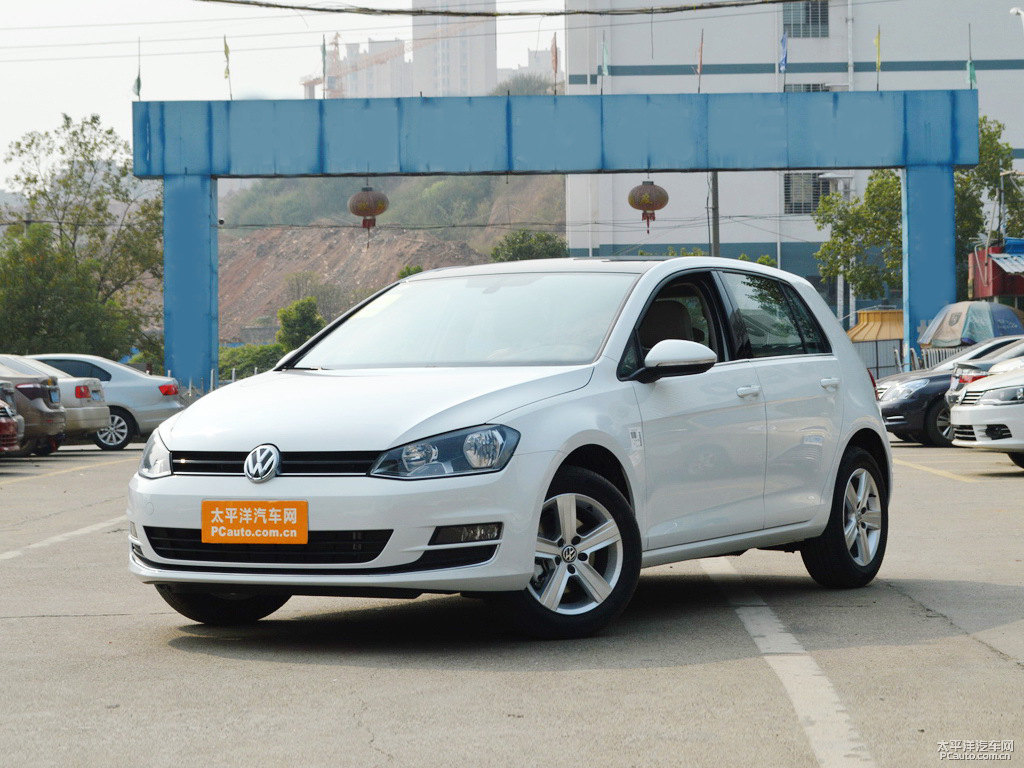 極地白高爾夫整車(chē)外觀(guān)外觀(guān)圖片