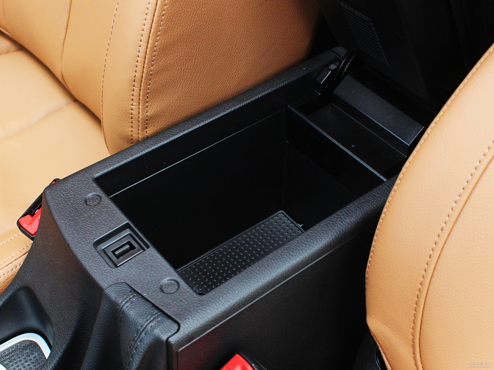 中華V5空間高清大圖