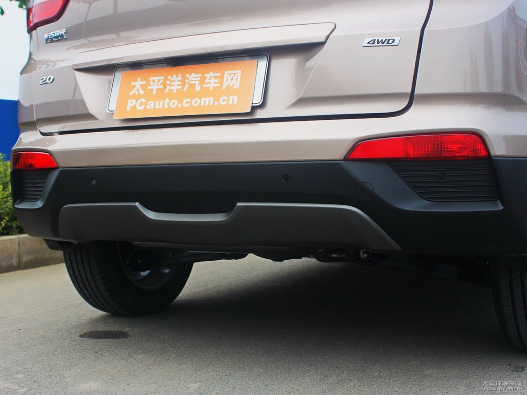 流沙金北京現(xiàn)代ix25車尾外觀圖片