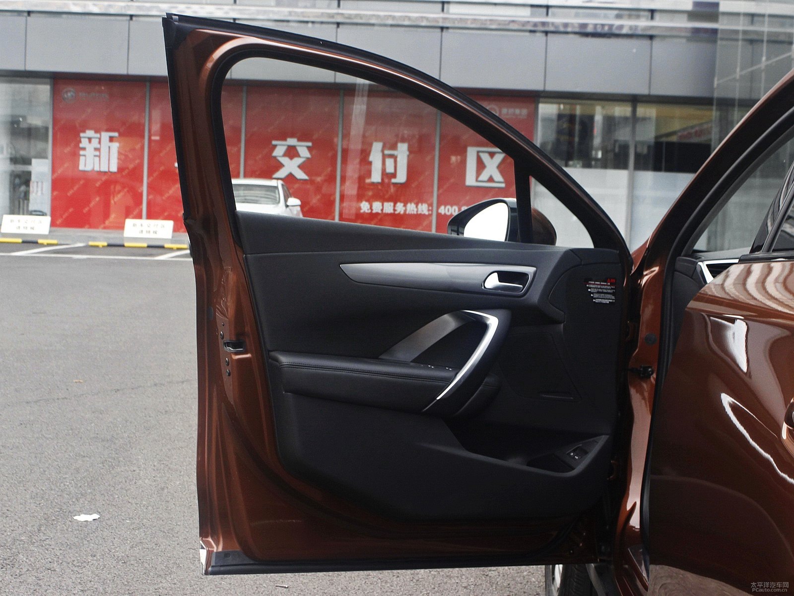 DS 6內(nèi)飾高清大圖