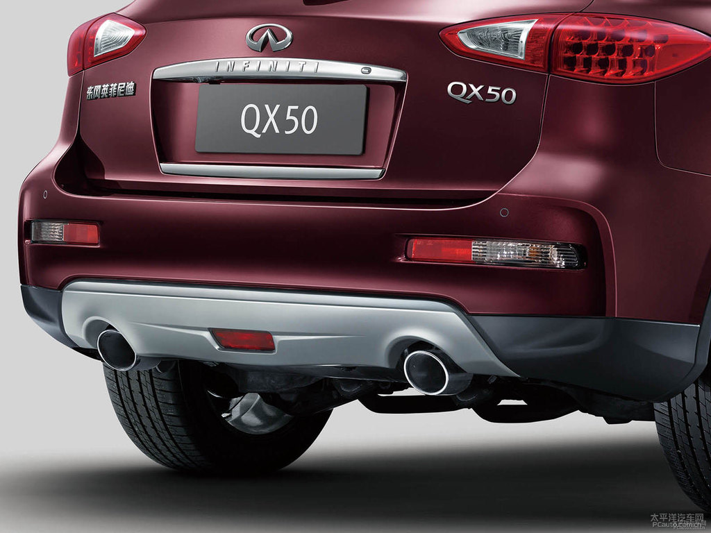 暮色紅英菲尼迪QX50車尾外觀圖片