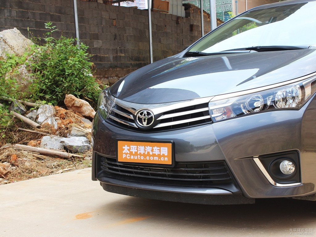 灰色卡羅拉車頭外觀圖片