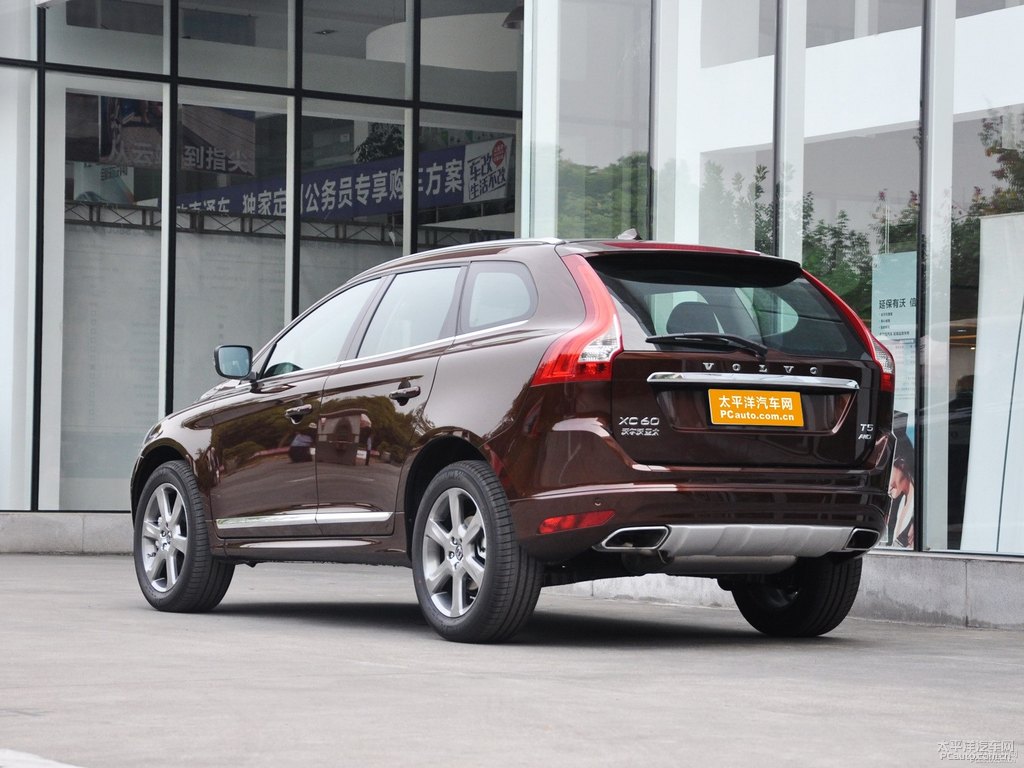 醇咖色沃爾沃XC60整車外觀外觀圖片
