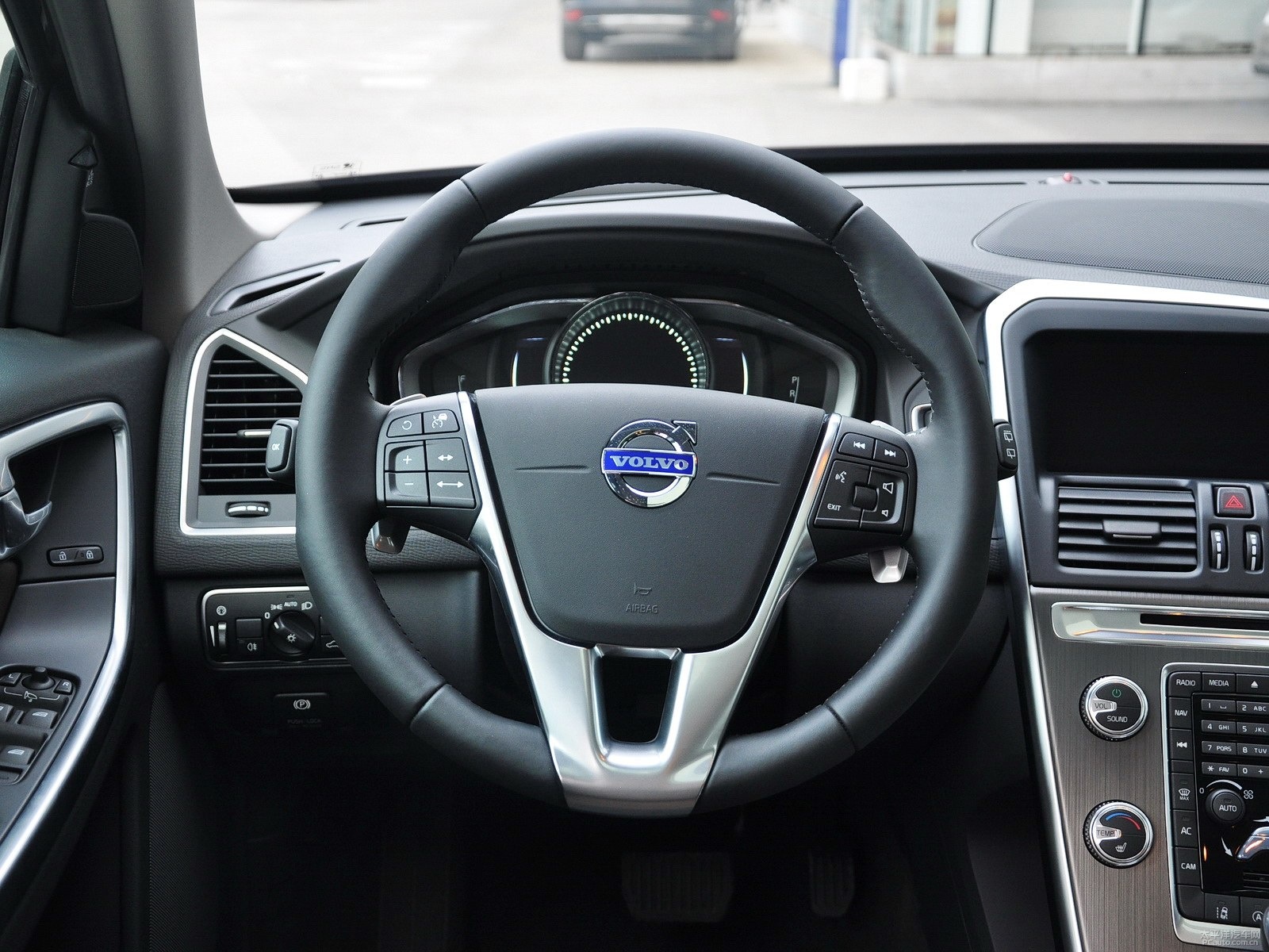 沃爾沃XC60內(nèi)飾高清大圖