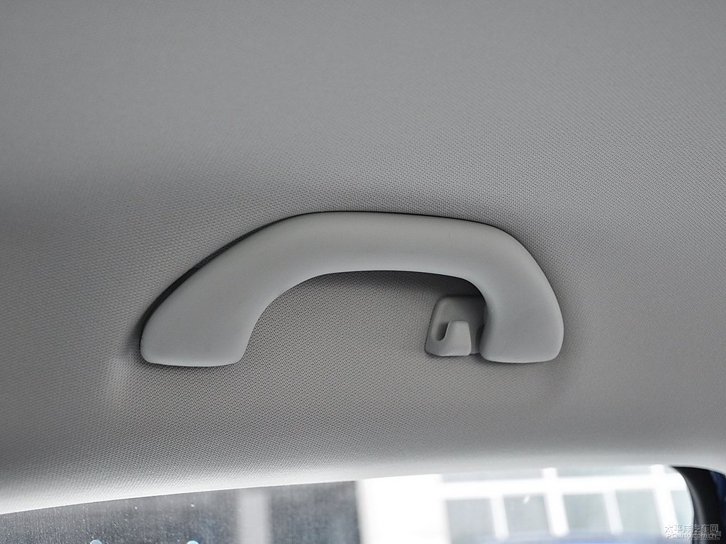 幻影藍明銳車廂內飾圖片