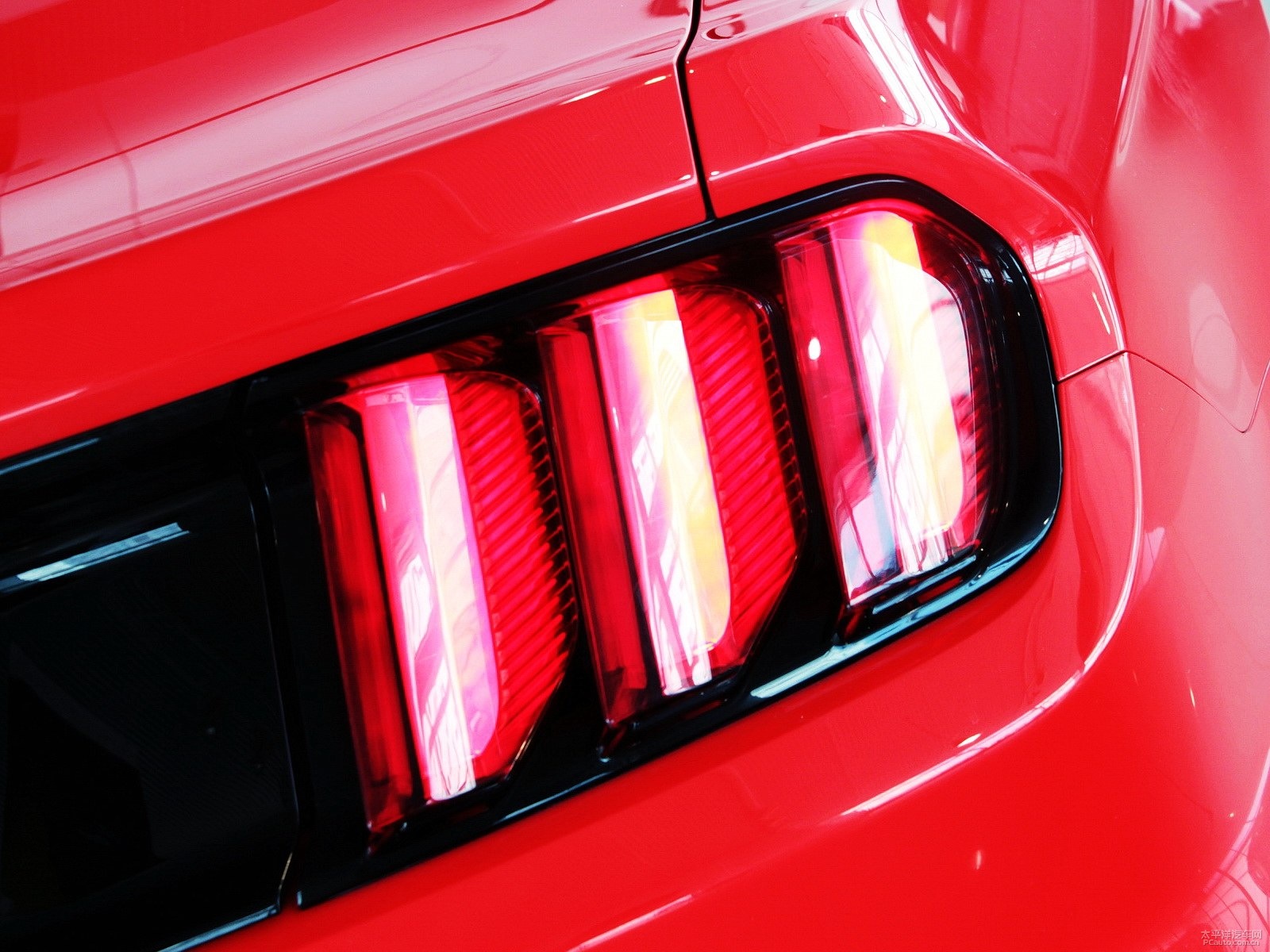 福特Mustang外觀高清大圖