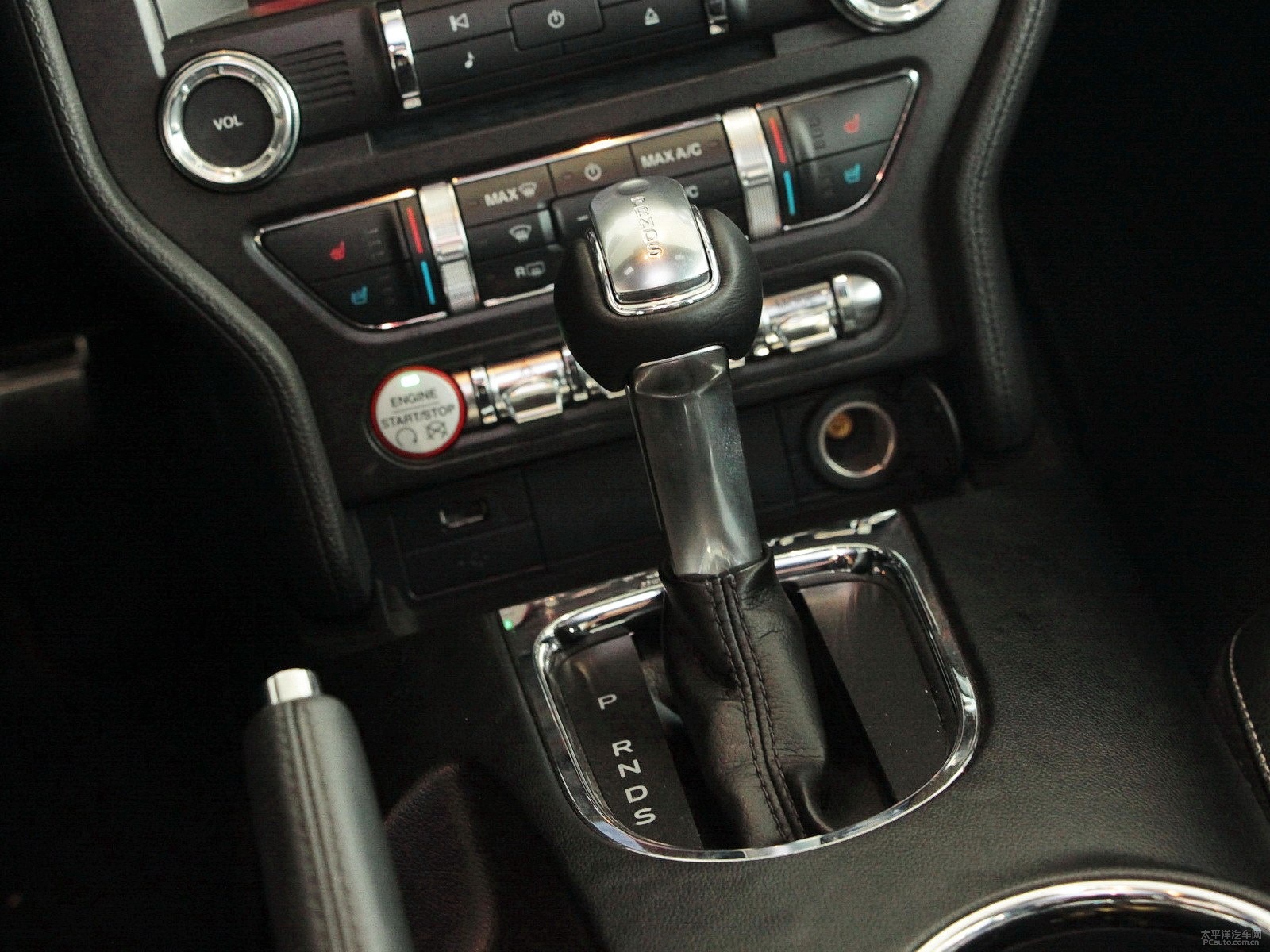 福特Mustang內(nèi)飾高清大圖