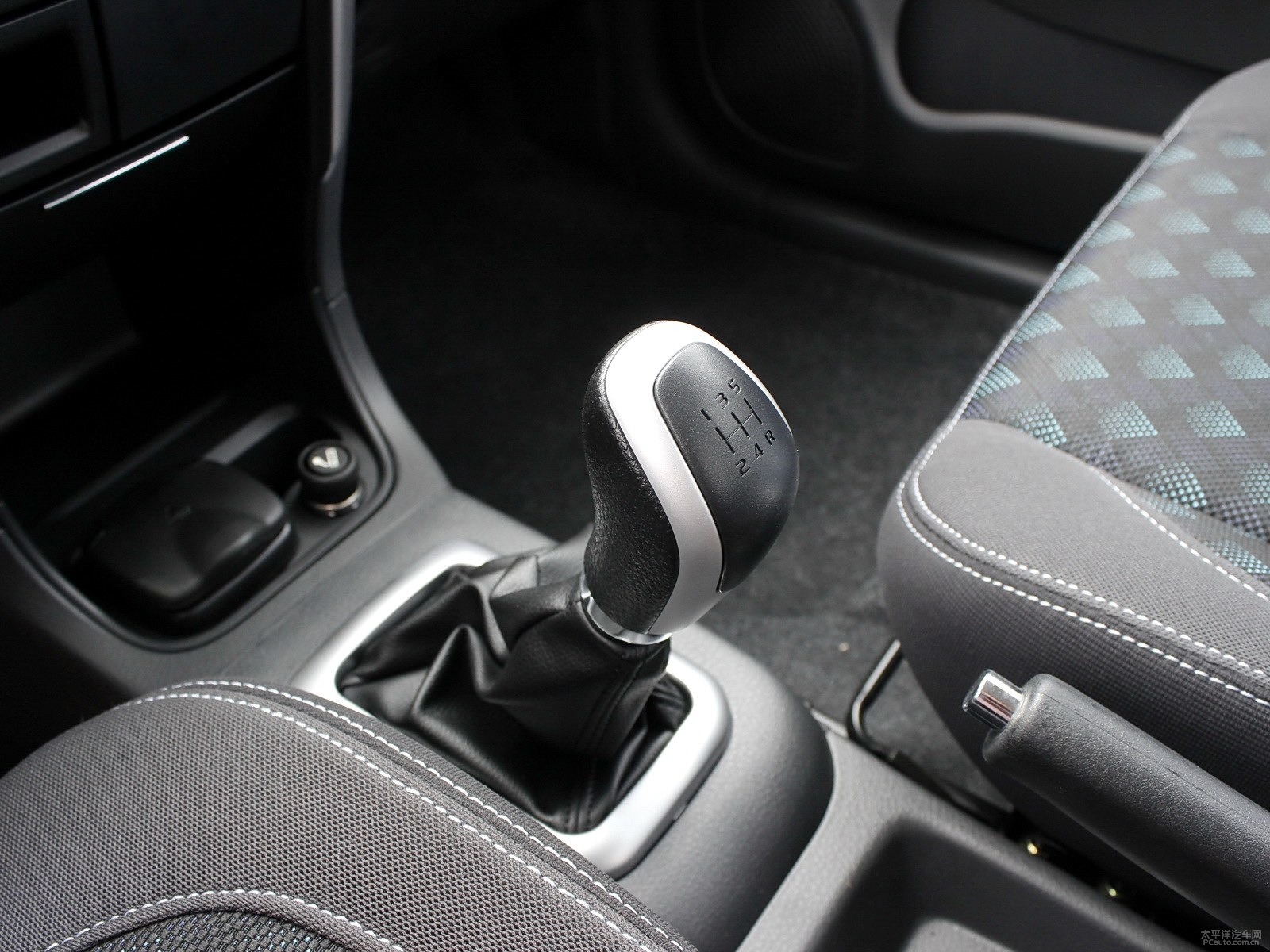 利亞納A6內飾高清大圖