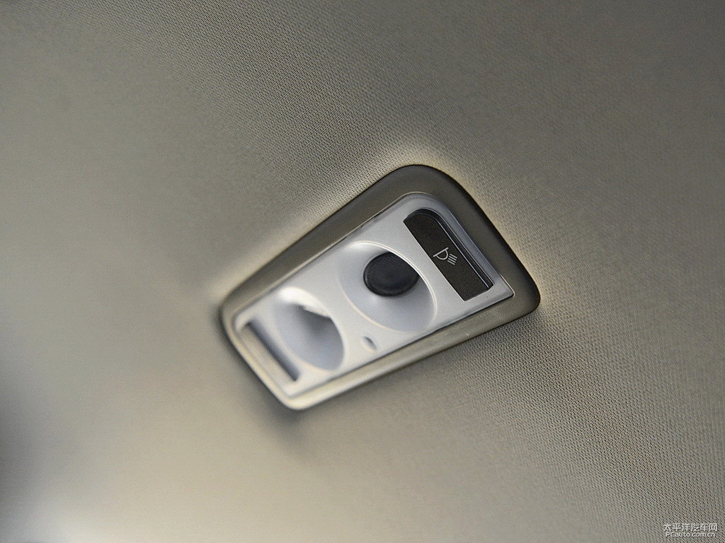 Ȏr֎TLX܇(ch)(ni)DƬ