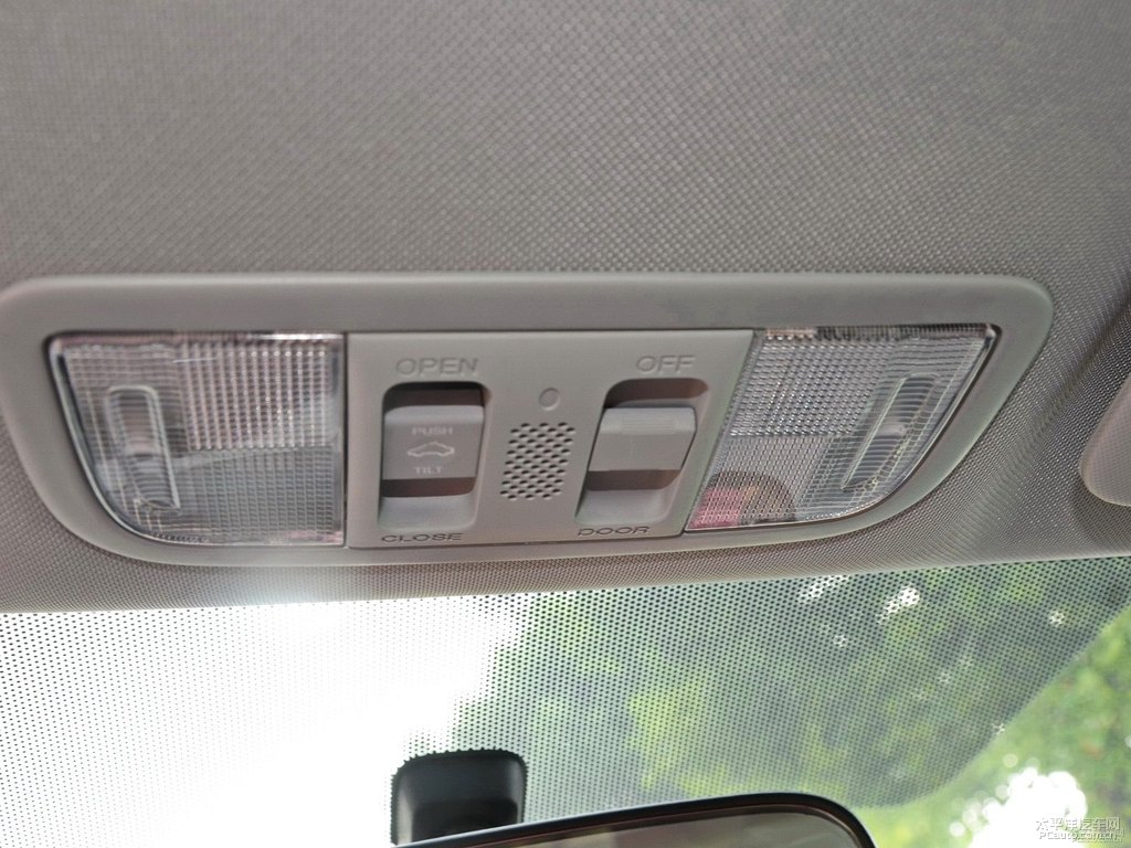 月光藍(lán)思域車廂內(nèi)飾圖片