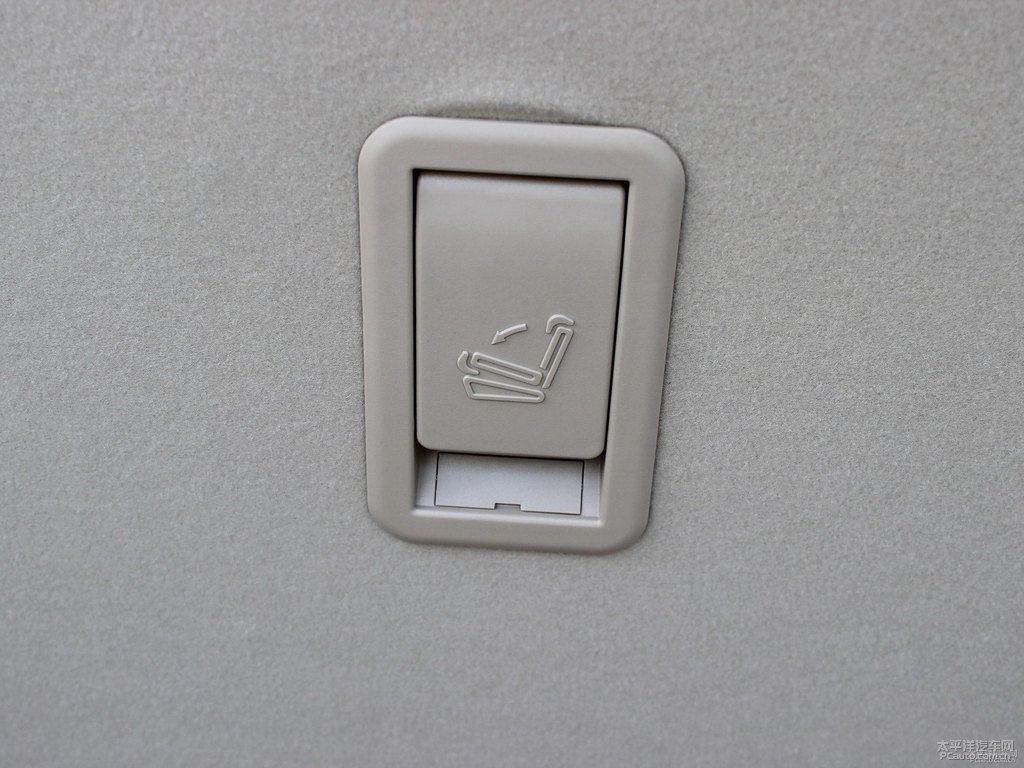 大地棕寶駿730座椅內(nèi)飾圖片