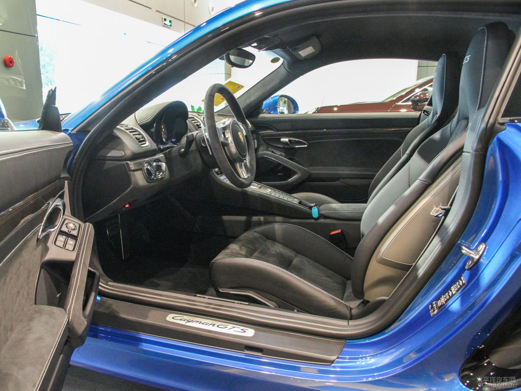 Cayman{˿ggDƬ