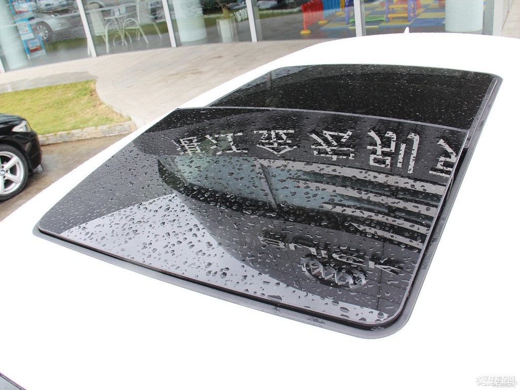 雪域白昂科威車身外觀圖片