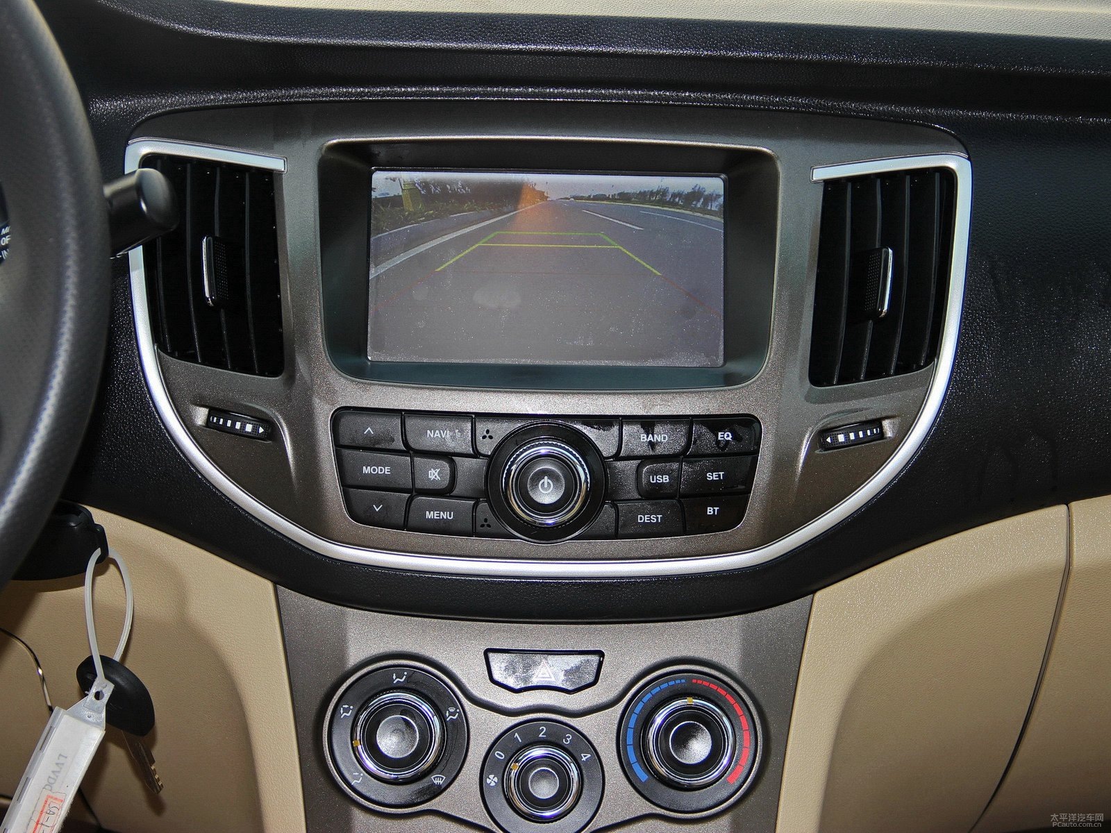 凱翼C3內(nèi)飾高清大圖