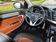 2014款 2.0T 手動(dòng)兩驅(qū)尊享版 2014款 2.0T 手動(dòng)兩驅(qū)尊享版