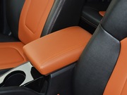 2014款 2.0T 手動(dòng)兩驅(qū)尊享版 2014款 2.0T 手動(dòng)兩驅(qū)尊享版