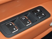 2014款 2.0T 手動(dòng)兩驅(qū)尊享版 2014款 2.0T 手動(dòng)兩驅(qū)尊享版