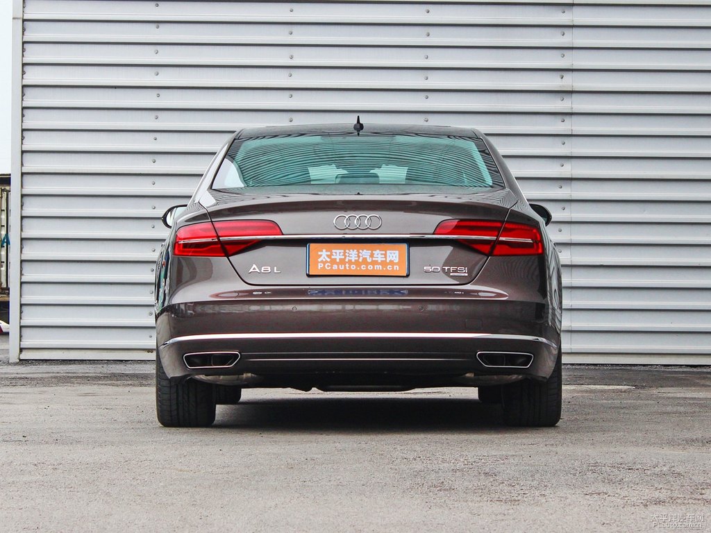 阿格斯棕奧迪A8L整車外觀外觀圖片