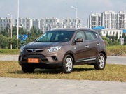 2014款 2.0L 手動 兩驅(qū)尊貴版 2014款 2.0L 手動 兩驅(qū)尊貴版