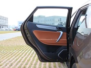 2014款 2.0L 手動 兩驅(qū)尊貴版 2014款 2.0L 手動 兩驅(qū)尊貴版