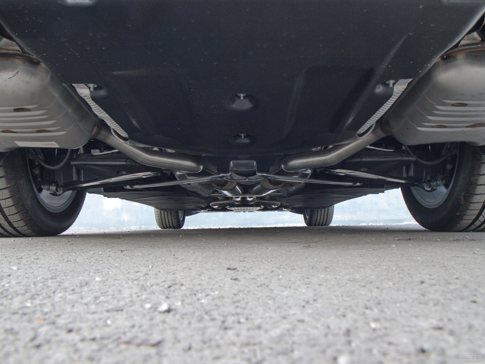 奔馳S級細(xì)節(jié)高清大圖